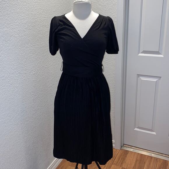 LOFT Black Midi Dress Pleated Skirt w/ Belt Sz 2 Polyester Stretch V-neck - Picture 1 of 13